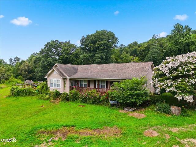 House for sale in Belmont, Dandridge