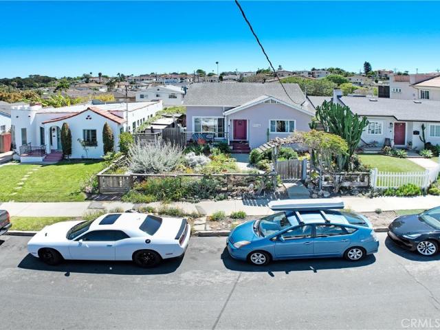 House for sale in Canoga Park, California