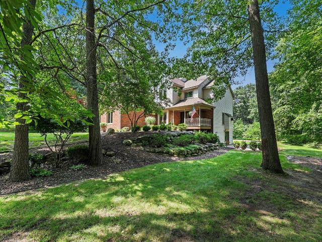 House for sale in Hamburg, Michigan