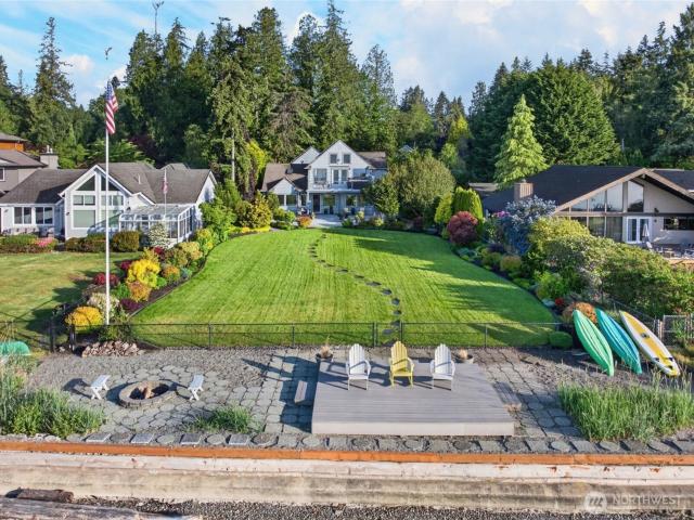 House for sale in Kingston, Washington