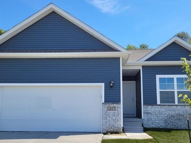 Townhouse for sale in Waukee, Iowa