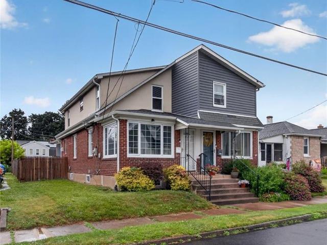 House for sale in Hellertown, Pennsylvania