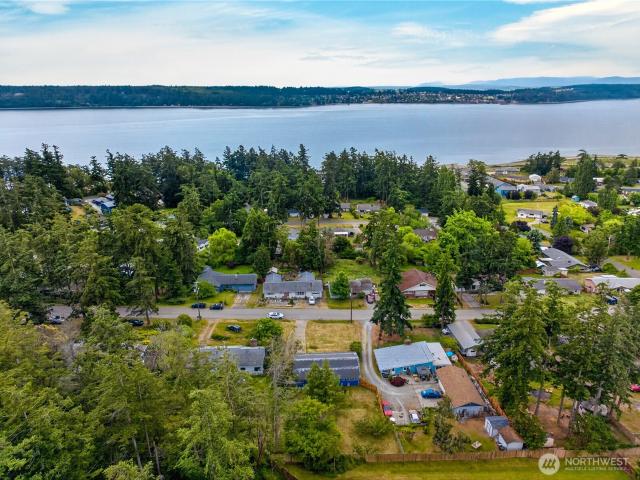 House for sale in Oak Harbor, Washington