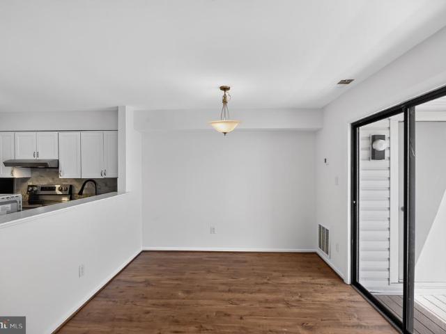 Condo for sale in Virginia