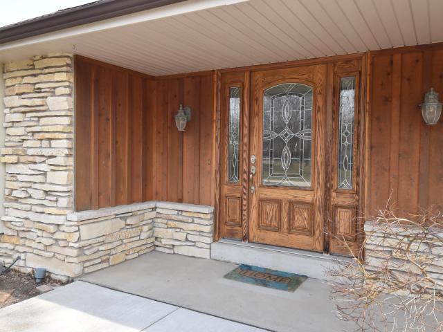 House for sale in Greenfield Park, Wisconsin