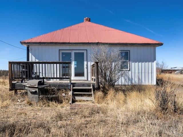 House for sale in Matheson, Colorado
