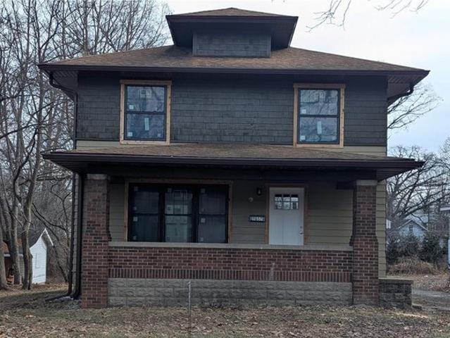 House for sale in Charleston, Illinois