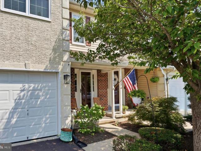 Townhouse for sale in Chester, Pennsylvania