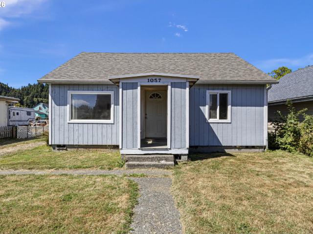 House for sale in Oregonia