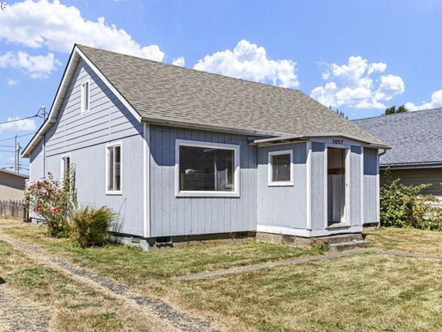 House for sale in Oregonia