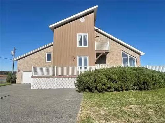 House for sale in Beresford