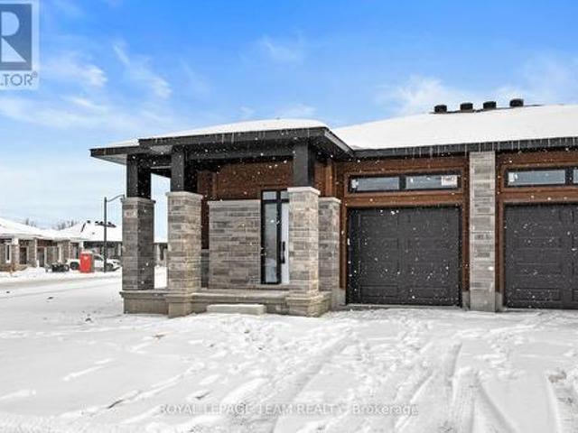 House for sale in Brockville, Ontario