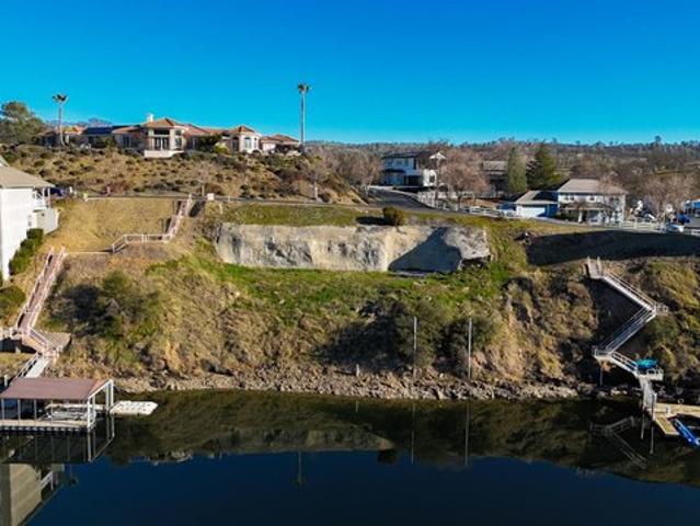 Land for sale in California