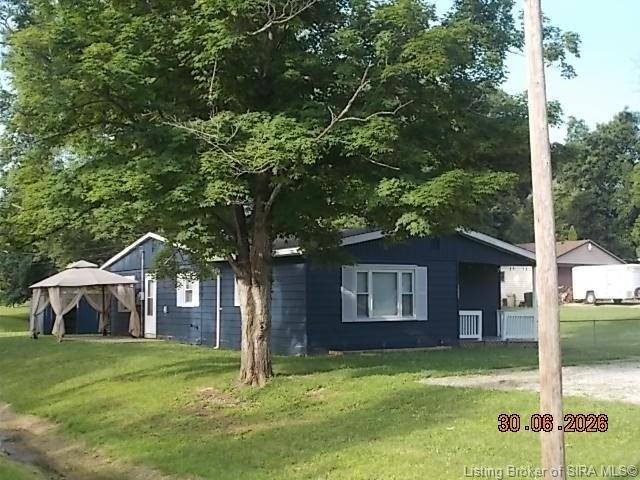 House for sale in Scottsburg, Indiana