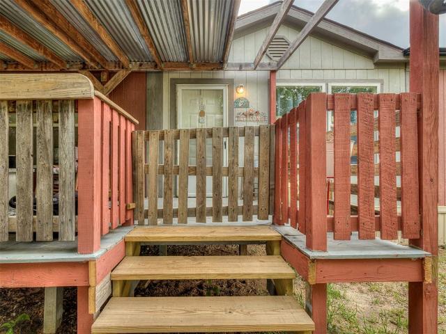 House for sale in Mcloud, Oklahoma