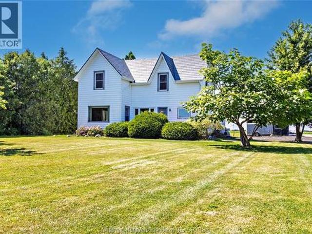 House for sale in Chatham–kent, Ontario