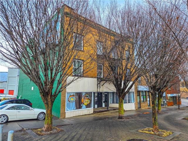 House for sale in Oak Hill, New York