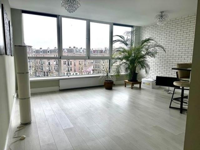 Appartement te huur in Zuid, Amsterdam