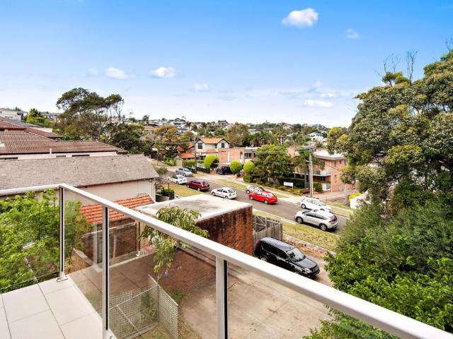 Apartment for rent in Rose Bay