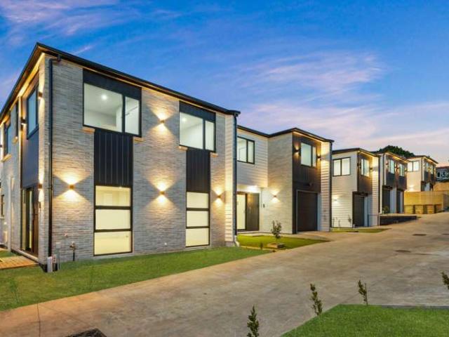 House for sale in Owhata, Oroua County