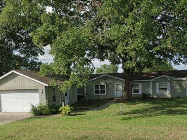 House for sale in Kemp, Texas