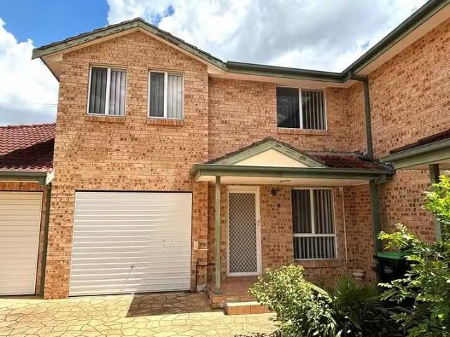 House for rent in Greenfield Park