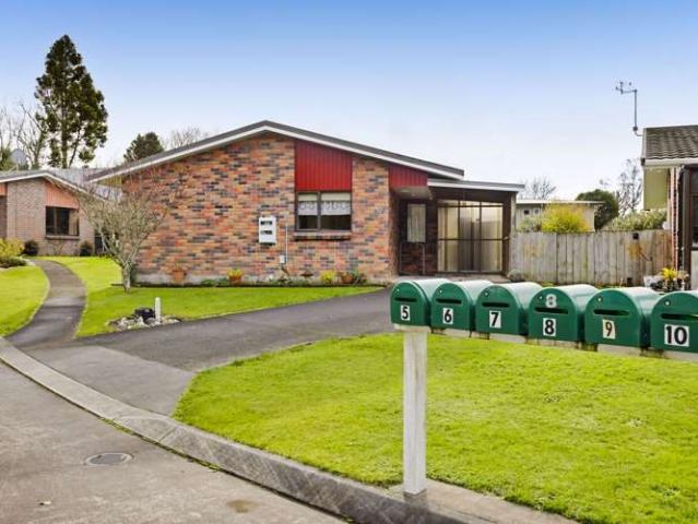 Apartment for sale in Pembroke, Taranaki