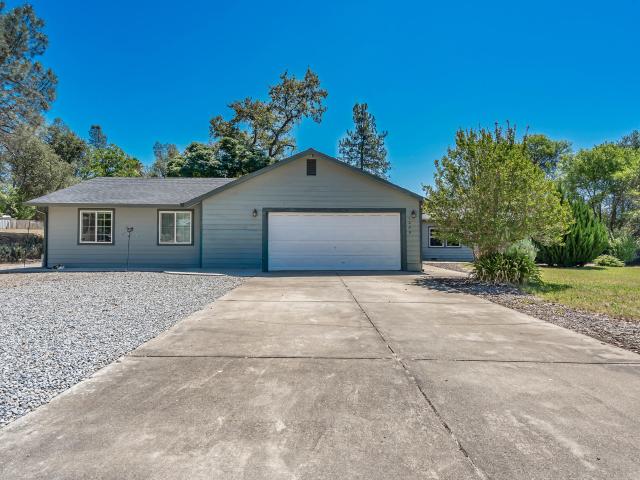 House for sale in Shasta, California