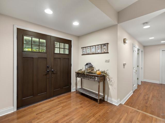 House for sale in Illinois