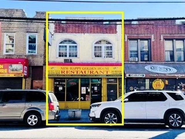 House for sale in Queens, Arverne