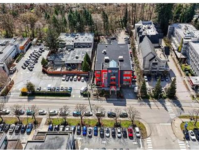 Commercial for rent in Surrey, British Columbia