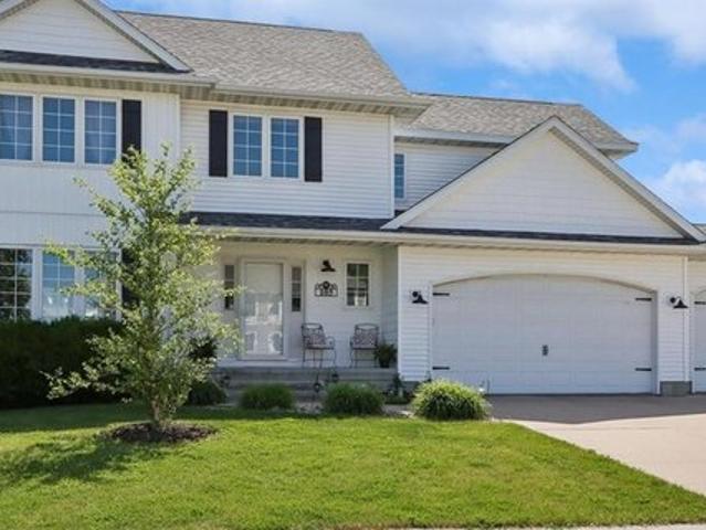House for sale in Linn, Iowa
