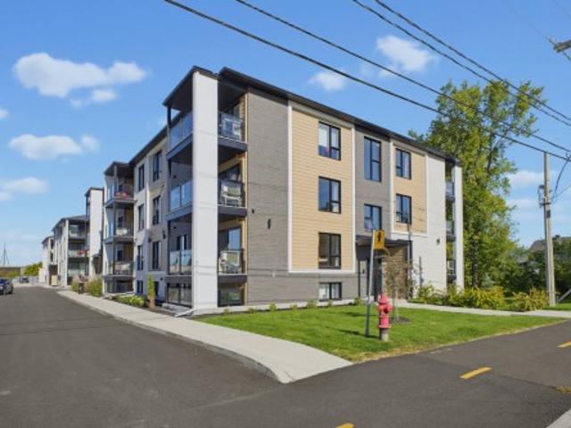 Property for rent in Le Gardeur, Repentigny