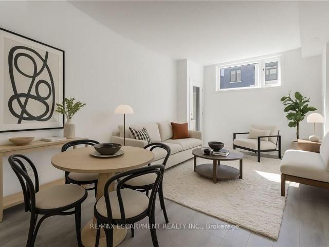 Condo for rent in Burlington, Ontario
