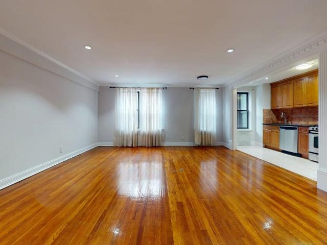 Property for sale in Queens, Arverne