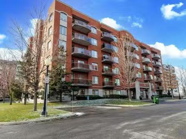 Condo for sale in Pointe-claire, Quebec