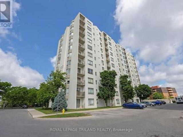 Condo for sale in Arva, Ontario