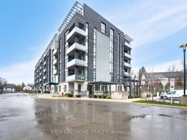 Condo for sale in Georgetown, Ontario