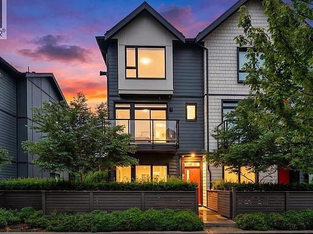 Condo for sale in Delta, British Columbia
