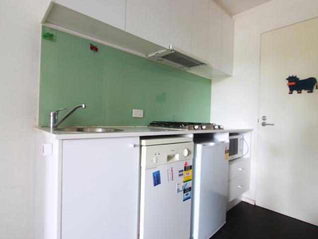 Apartment for rent in Box Hill