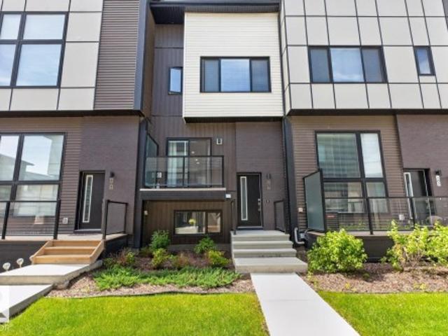 Townhouse for sale in Sherwood Park, Alberta