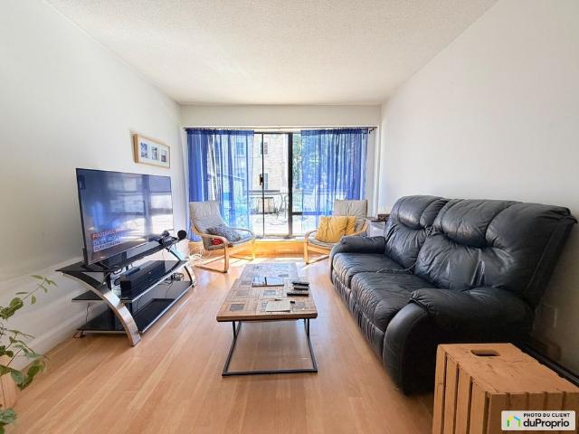 Apartment for rent in Centreville, Québec