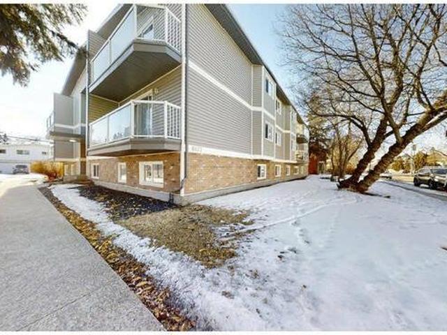House for sale in Edmonton