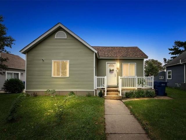 House for sale in Van Horne, Iowa