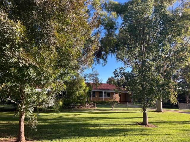 Cottage for sale in Gooloogong, New South Wales