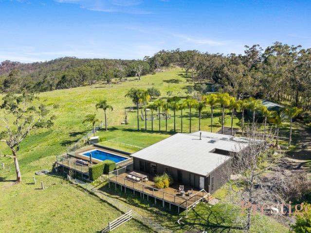 Cottage for sale in Mangrove Mountain, New South Wales