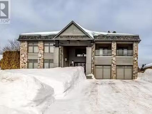 House for sale in Sault Sainte Marie, Ontario