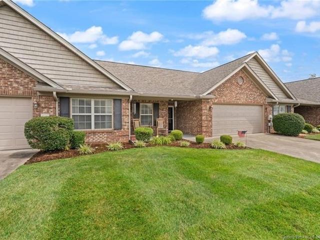 House for sale in New Albany, Indiana