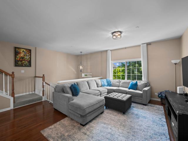 Townhouse for sale in Lake Zurich, Illinois