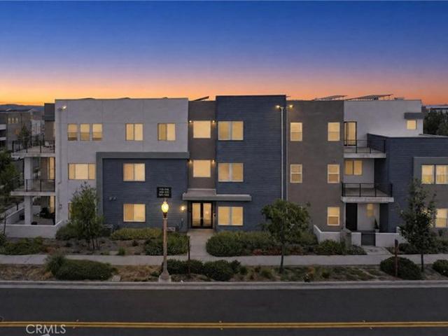 Condo for sale in Orange County Great Park, Irvine